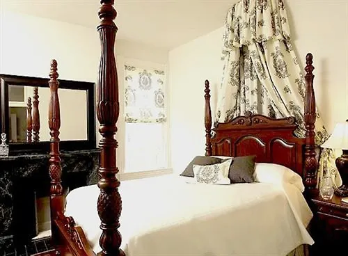 Freemason Inn Bed And Breakfast Norfolk 3*,  United States